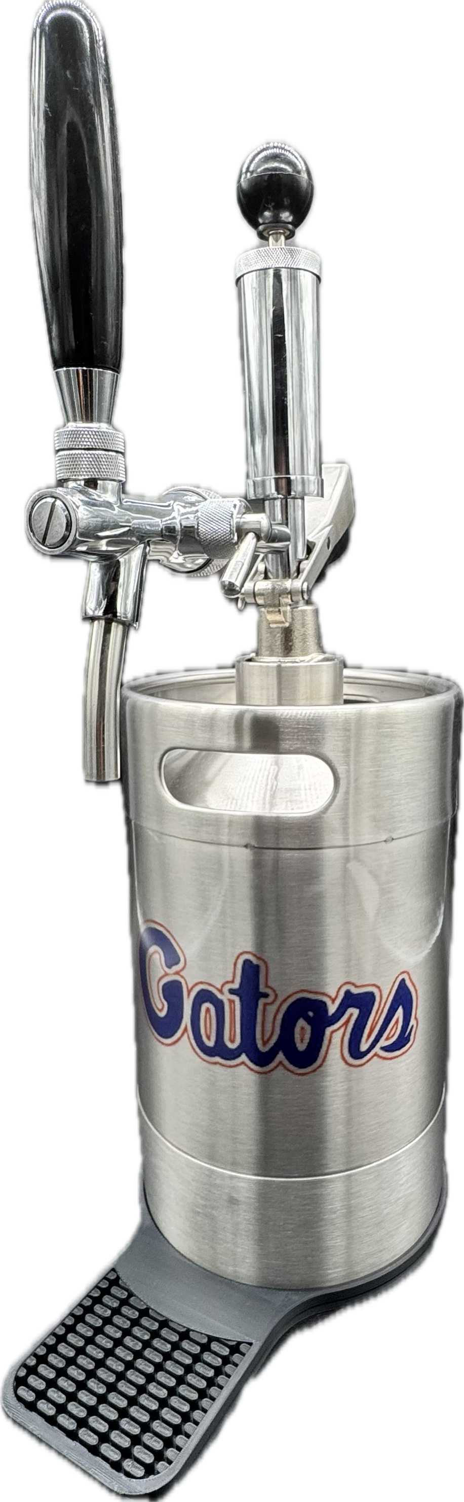 5 liter UF current Gator (large) customized Pump Keg, standard tap, keg opener, drip tray, 26 cocktail recipes, 16 shot recipes all included. Packed nicely in a gift box for your favorite Gator fan. Holds 30-35 cocktails or 169 fluid ounces.