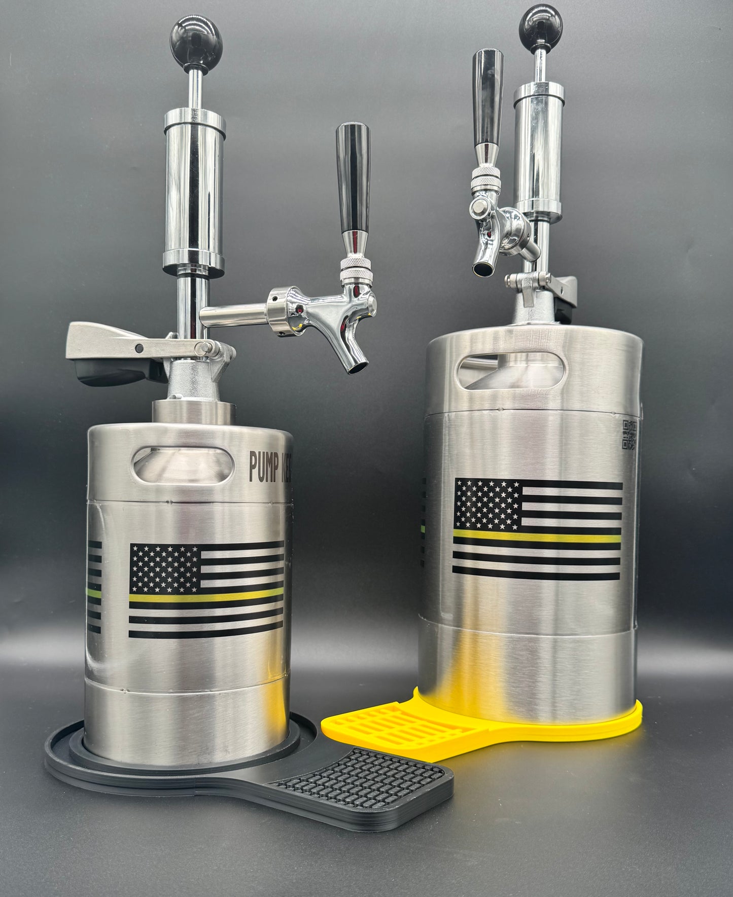 2 liter Yellow Line dispatcher first responder Pump Keg. Standard tap, keg opener, drip tray, 26 cocktail recipes, 16 shot recipes. For your favorite dispatcher. Holds 10-12 cocktails/65 oz